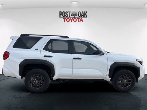 New 2026 Toyota 4Runner SR5 image 8