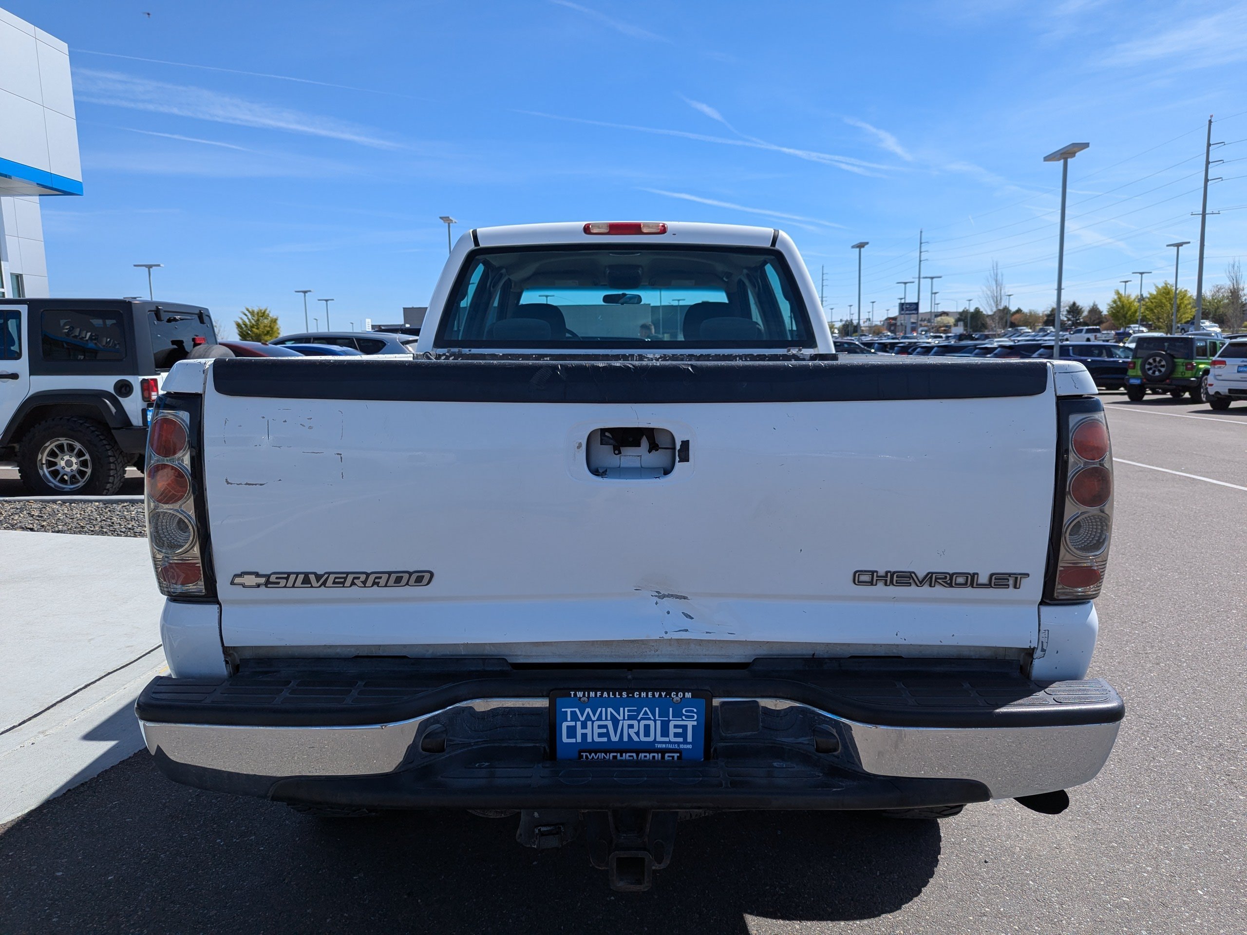Used 2002 Chevrolet Silverado 2500 LS w/ Off-Road Skid Plate Pkg AWD/4WD image 26