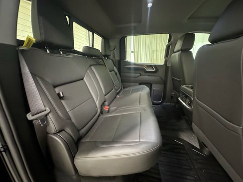 Used 2023 GMC Sierra 1500 Elevation w/ Elevation Premium Package AWD/4WD image 18