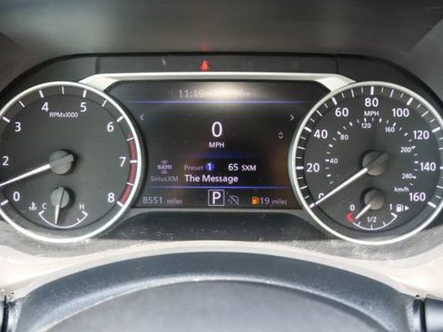 Used 2024 Nissan Sentra SR w/ SR Premium Package FWD image 28