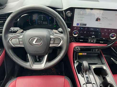 Used 2025 Lexus NX 350h AWD w/ Cold Area Package image 16