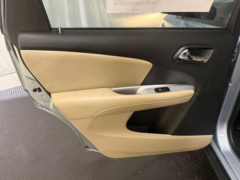 Used 2013 Dodge Journey American Value Package w/ Flexible Seating Group image 23