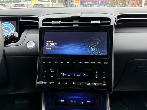 Certified 2024 Hyundai Tucson Limited image 25