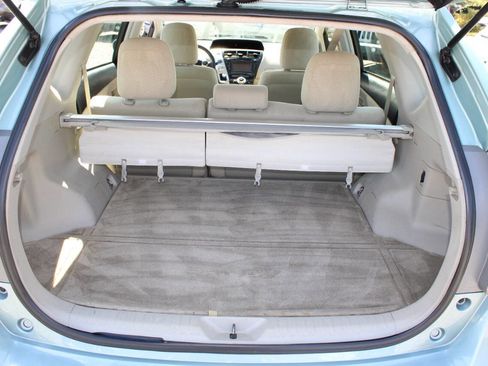 Used 2014 Toyota Prius V Three image 24