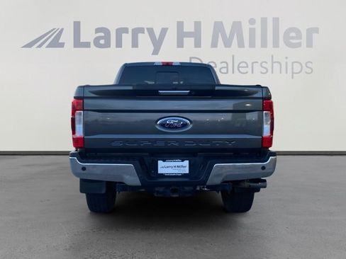 Certified 2019 Ford F250 Lariat w/ Chrome Package AWD/4WD image 4