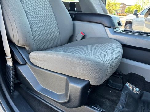 Used 2017 Ford F250 XLT w/ XLT Value Package AWD/4WD image 25
