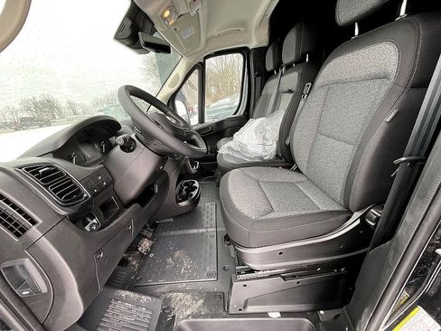 New 2026 RAM ProMaster 2500 w/ Convenience Group image 13