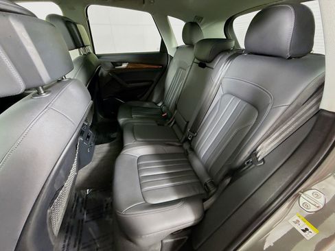 Certified 2023 Audi Q5 2.0T Premium w/ Convenience Package image 20