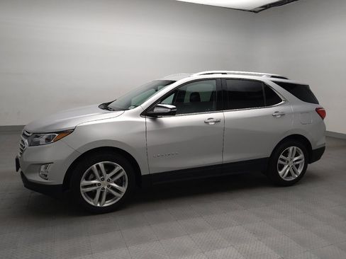 Used 2019 Chevrolet Equinox Premier image 2