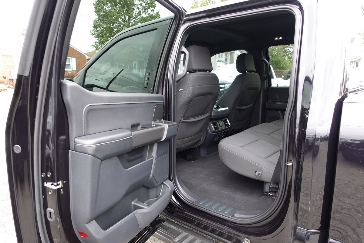 Used 2024 Ford F150 XLT w/ Equipment Group 302A MID AWD/4WD image 20
