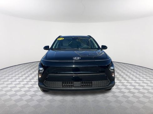 Used 2024 Hyundai Kona SEL FWD image 2