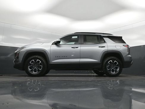 New 2026 Chevrolet Equinox ACTIV w/ Convenience Package III FWD image 39