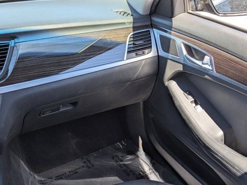 Used 2018 Genesis G80 3.8 AWD/4WD image 16