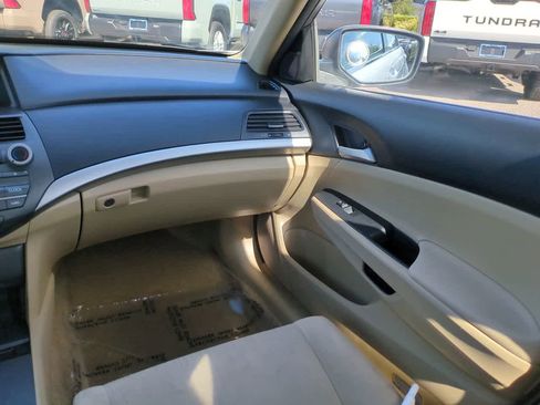 Used 2012 Honda Accord LX image 16