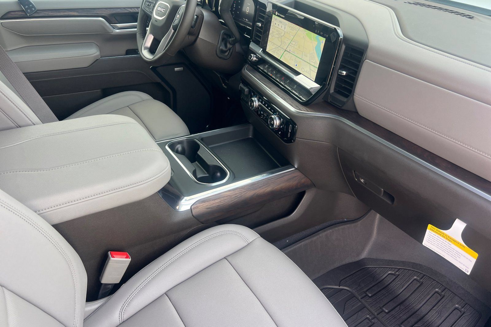 New 2026 GMC Sierra 2500 SLT w/ SLT Premium Package AWD/4WD image 12