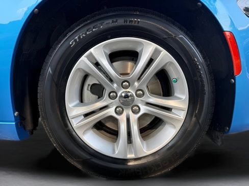 Used 2023 Dodge Charger SXT w/ Cold Weather Package RWD image 33