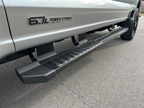 Used 2023 Ford F250 XLT w/ Black Appearance Package image 52