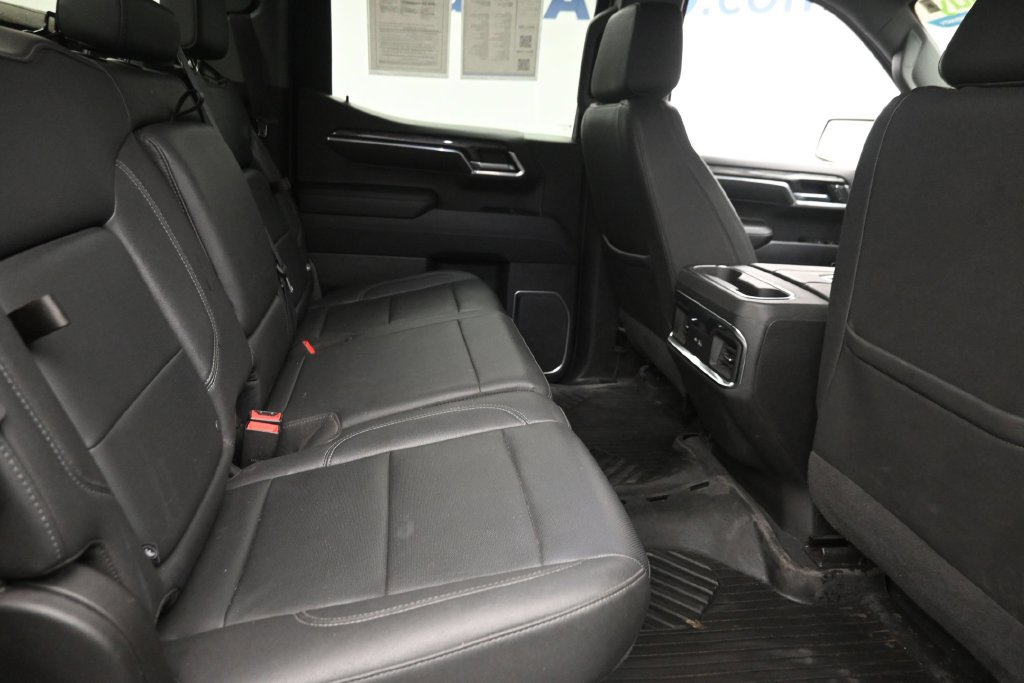 Used 2022 Chevrolet Silverado 1500 LTZ AWD/4WD image 10