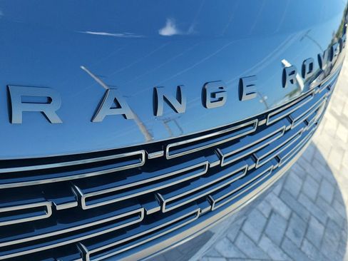 New 2026 Land Rover Range Rover Sport Dynamic SE AWD/4WD image 8
