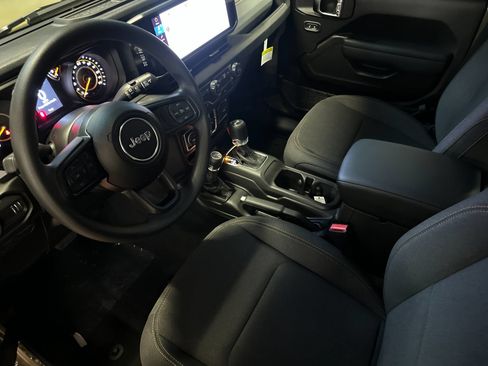 New 2026 Jeep Wrangler Unlimited Sport AWD/4WD image 9