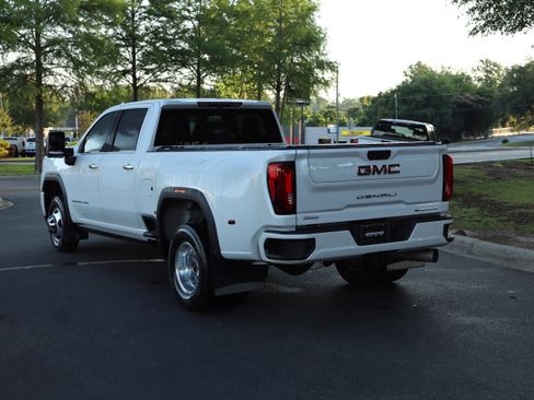 Used 2022 GMC Sierra 3500 Denali AWD/4WD image 7