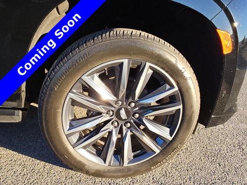 Used 2023 Cadillac Escalade ESV Sport w/ Touring Package image 6