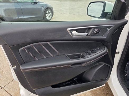 Used 2023 Ford Edge ST AWD/4WD image 25