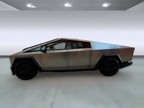 Used 2024 Tesla Cybertruck Cyberbeast image 2