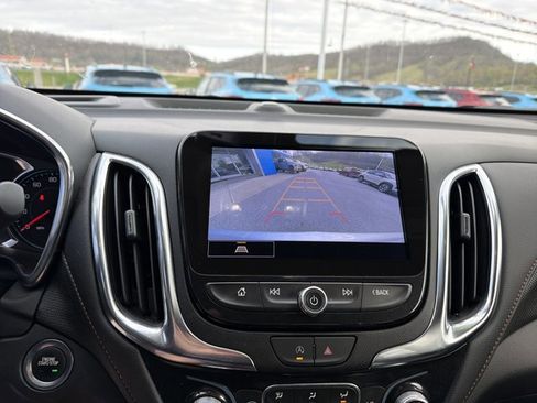 Used 2022 Chevrolet Equinox Premier w/ LPO, Floor Liner Package image 26