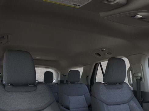New 2026 Ford Explorer Active RWD image 22