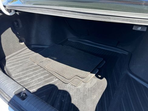 Used 2024 Honda Accord EX image 17