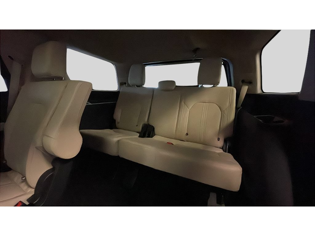 Used 2024 Ford Expedition Platinum AWD/4WD image 17