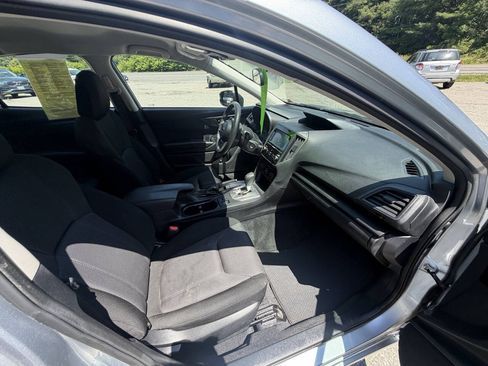Used 2017 Subaru Impreza 2.0i Premium AWD/4WD image 19