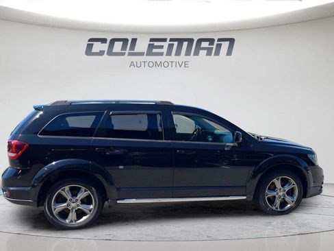 Used 2017 Dodge Journey Crossroad FWD image 21