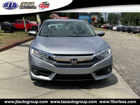 Used 2018 Honda Civic EX-T image 2