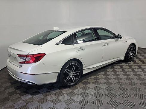 Certified 2020 Honda Accord Touring image 4