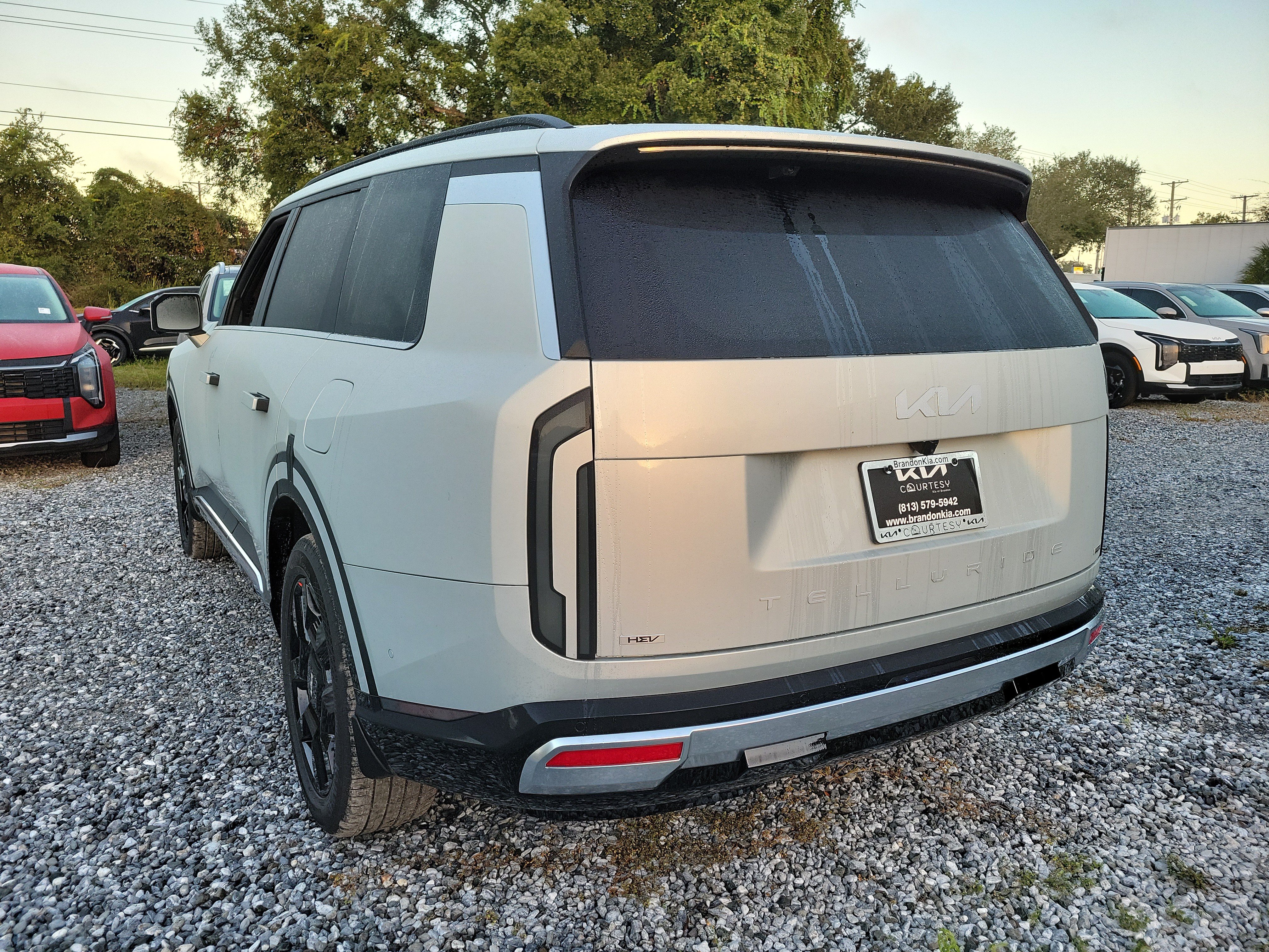 New 2027 Kia Telluride SX Prestige w/ Towing Package AWD/4WD image 2