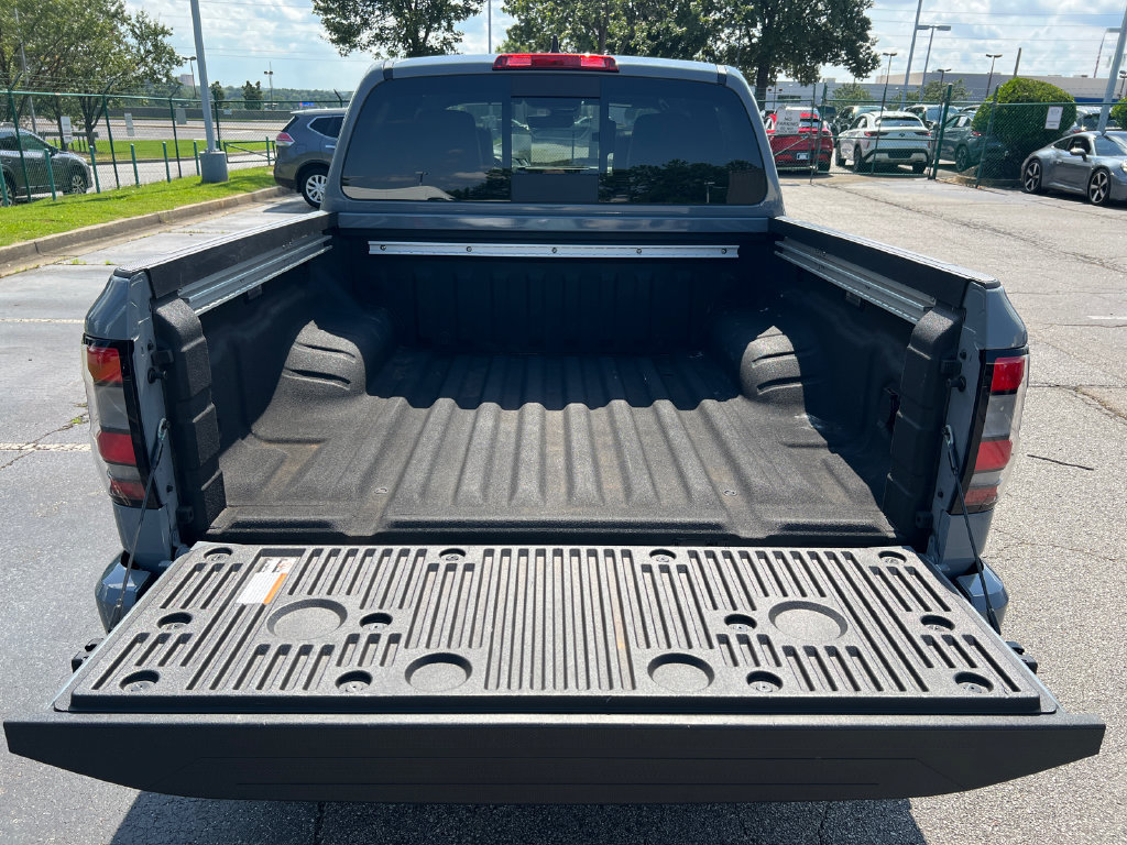 Used 2025 Nissan Frontier PRO-4X w/ Pro Premium Package AWD/4WD image 18