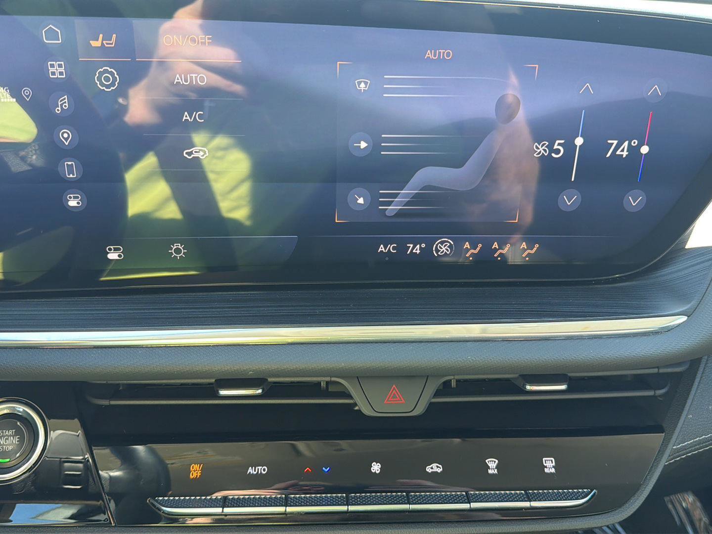 Used 2024 Buick Envision Preferred AWD/4WD image 5
