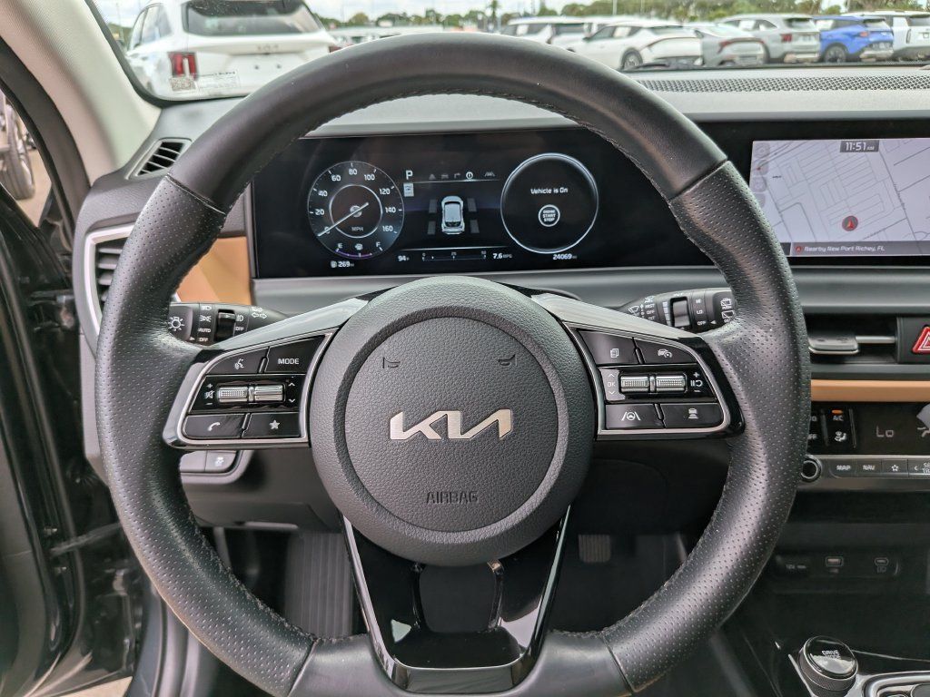 Certified 2024 Kia Seltos SX AWD/4WD image 31