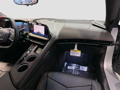 New 2026 Chevrolet Corvette Stingray Premium Conv w/ Z51 Performance Package image 25