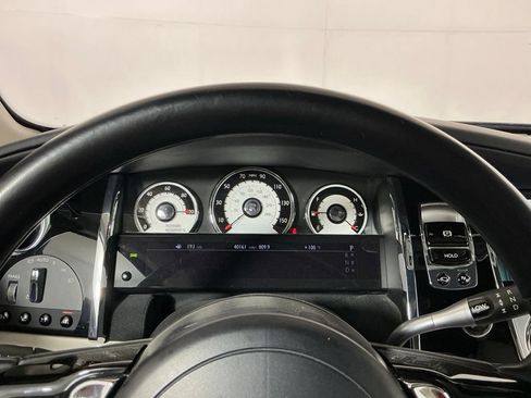 Used 2014 Rolls-Royce Wraith RWD image 10