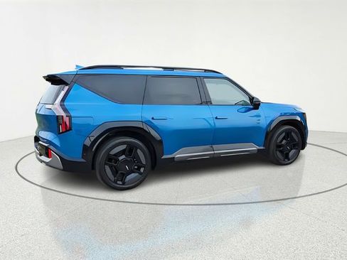 Certified 2024 Kia EV9 GT-Line image 6