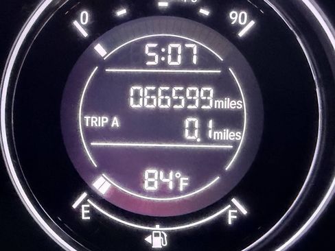Used 2018 Honda HR-V LX image 3