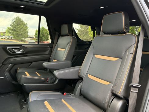 Used 2024 GMC Yukon AT4 w/ AT4 Premium Plus Package AWD/4WD image 63