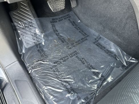 Certified 2025 Toyota Tundra Limited image 17