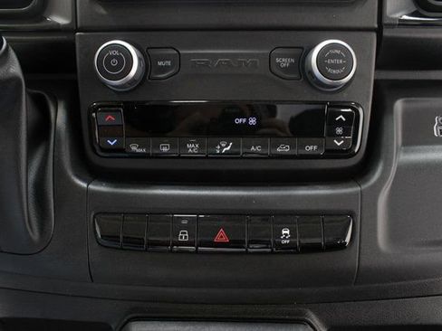 Used 2025 RAM ProMaster 2500 w/ Convenience Group image 6