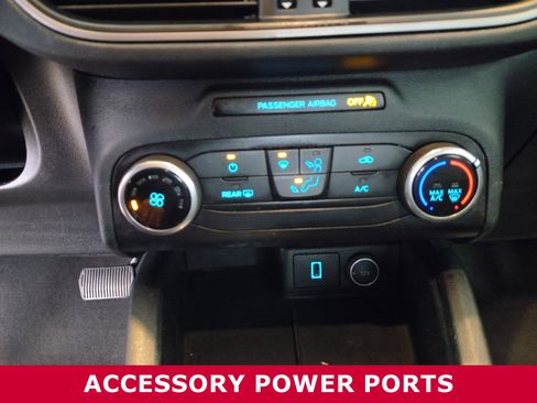 Used 2020 Ford Escape S image 22