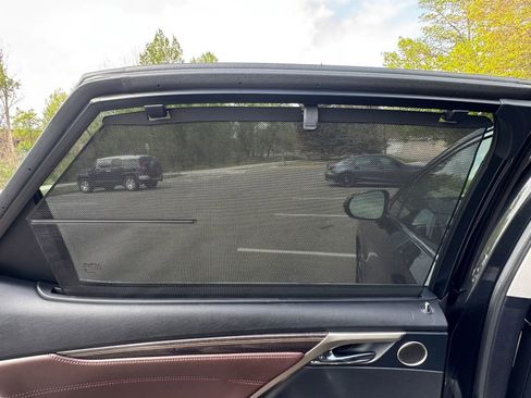 Used 2017 Lexus RX 450h AWD w/ Luxury Package image 33