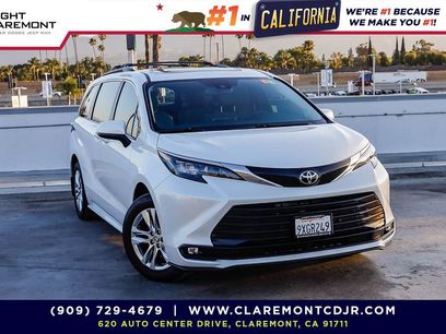 Used 2026 Toyota Sienna XLE